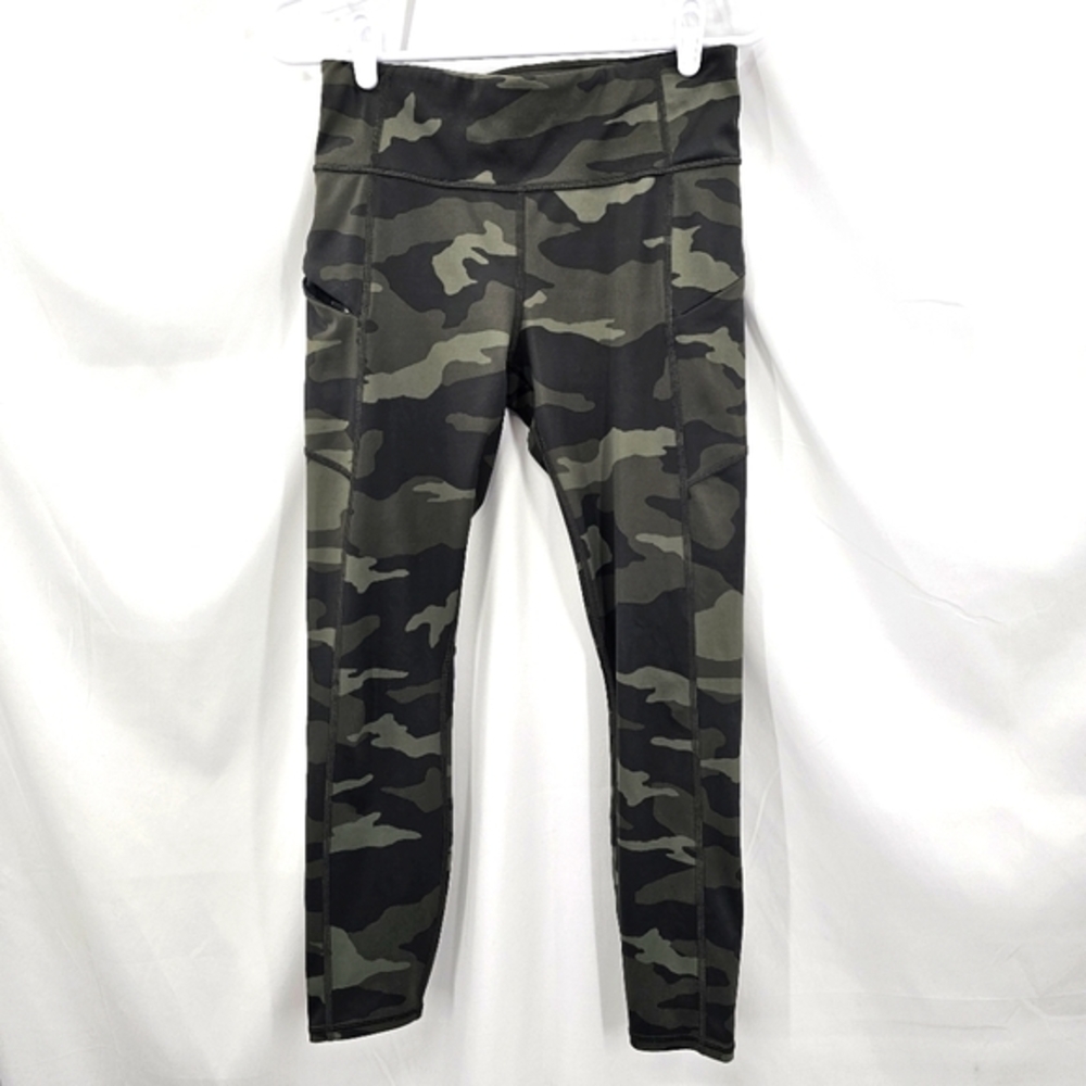 Athleta Camo Contender 7/8 Tight Leggings Green 405480-02 Women's Size Small.‎